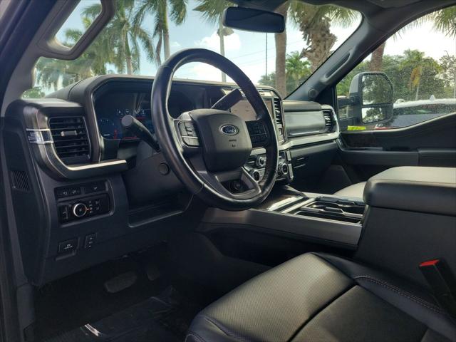 2023 Ford F-350 LARIAT