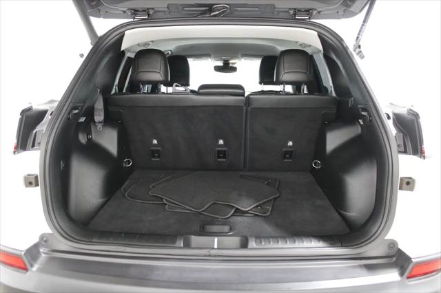 2023 Jeep Cherokee Altitude Lux 4x4
