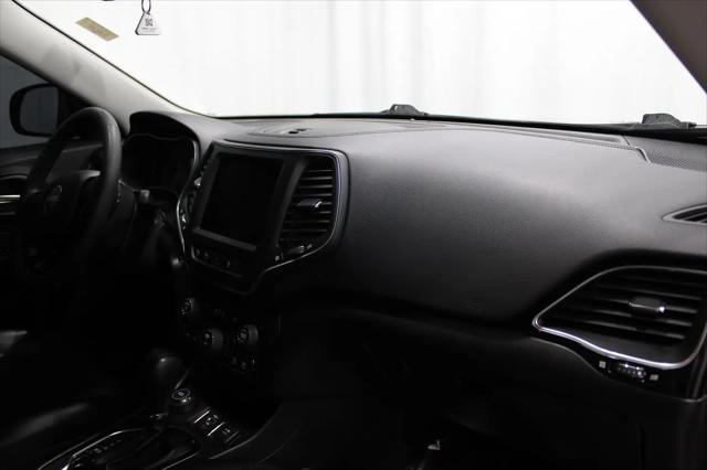 2023 Jeep Cherokee Altitude Lux 4x4