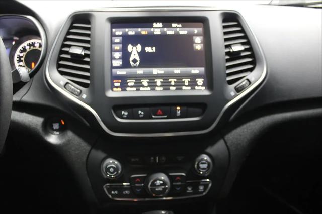 2023 Jeep Cherokee Altitude Lux 4x4