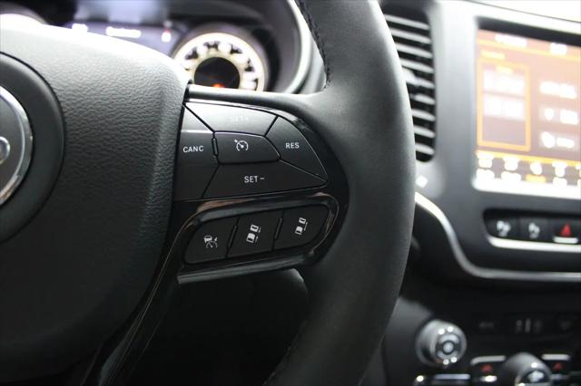 2023 Jeep Cherokee Altitude Lux 4x4