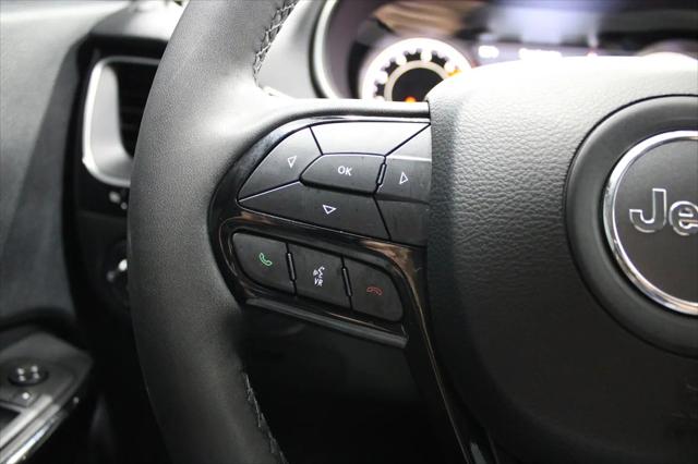 2023 Jeep Cherokee Altitude Lux 4x4