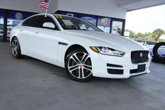 2017 Jaguar XE 35t Premium