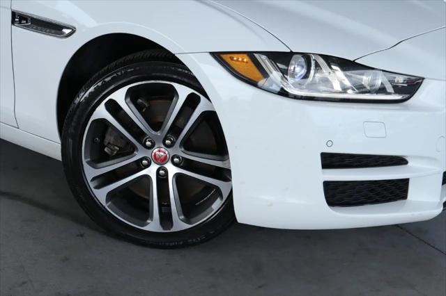 2017 Jaguar XE 35t Premium