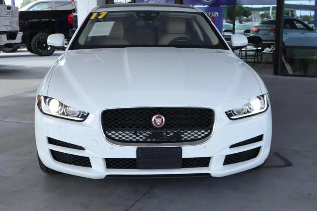 2017 Jaguar XE 35t Premium