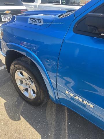 2025 Ram 1500 Big Horn Crew Cab 4x4 5'7" Box