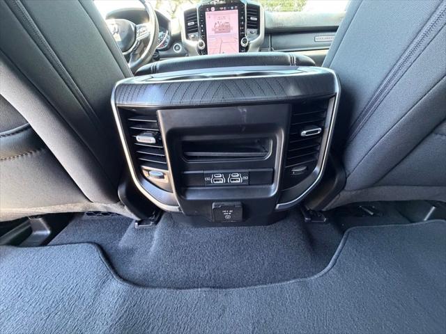 2025 Ram 1500 Big Horn Crew Cab 4x4 5'7" Box