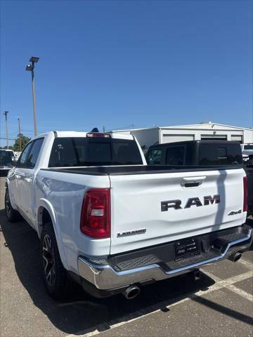 2025 Ram 1500 Laramie Crew Cab 4x4 5'7" Box