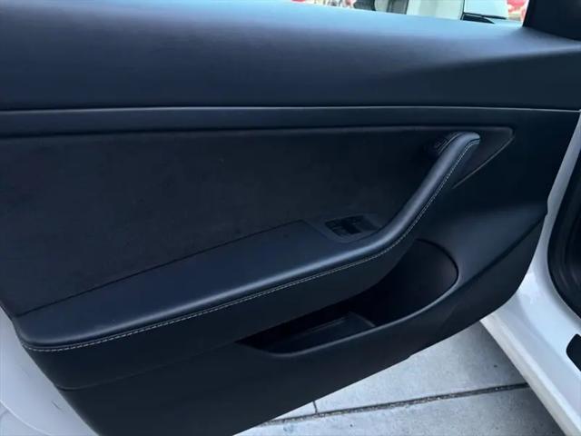 2021 Tesla Model 3 Standard Range Plus Rear-Wheel Drive