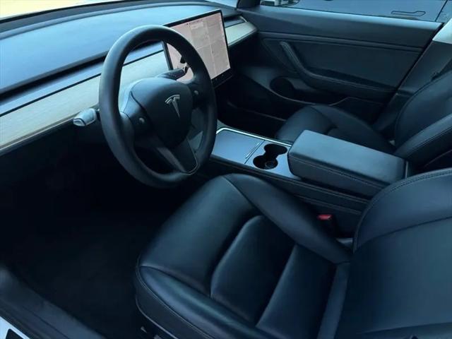 2021 Tesla Model 3 Standard Range Plus Rear-Wheel Drive