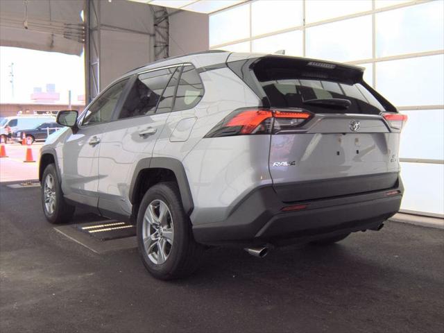 2025 Toyota RAV4 Hybrid LE