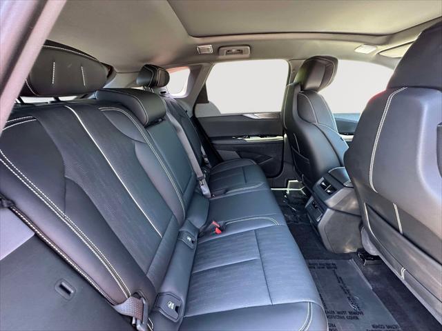 2025 Cadillac iQ Sport 2 AWD