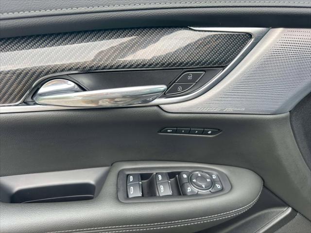 2024 Cadillac XT6 AWD Sport