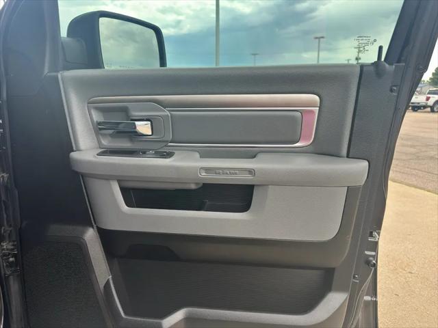 2019 Ram 1500 Classic Big Horn Crew Cab 4x4 5'7" Box