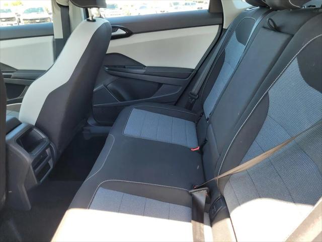 2025 Volkswagen Taos 1.5T S
