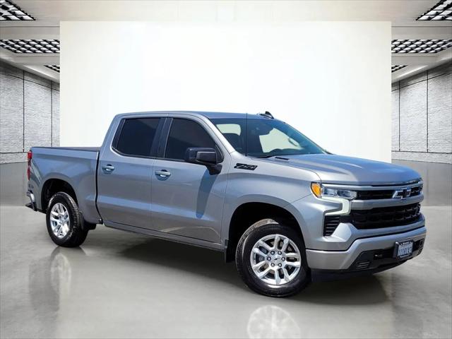 2023 Chevrolet Silverado 1500 4WD Crew Cab Short Bed RST