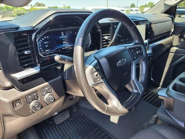 2023 Chevrolet Silverado 1500 4WD Crew Cab Short Bed RST