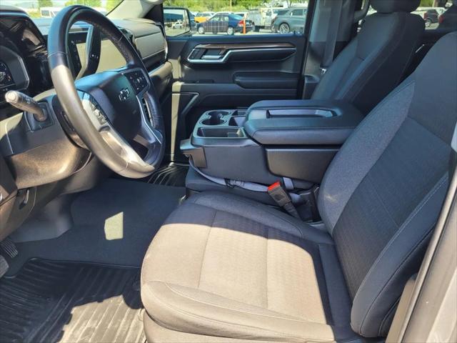 2023 Chevrolet Silverado 1500 4WD Crew Cab Short Bed RST