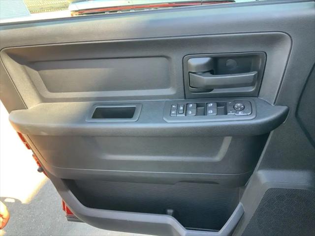 2026 Ram 3500 Tradesman Crew Cab 4x4 8' Box