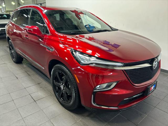 2023 Buick Enclave Essence AWD 2023 Buick Enclave Essence AWD