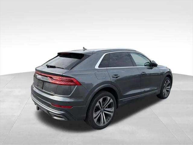 2020 Audi Q8 Premium Plus 55 TFSI quattro Tiptronic