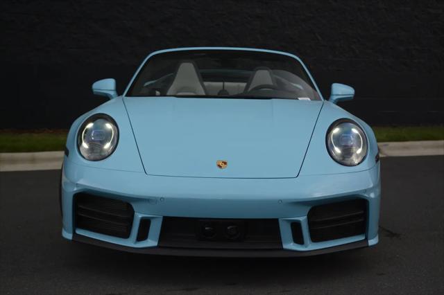 2025 Porsche 911 Carrera Cabriolet