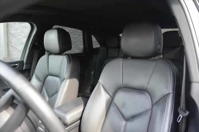 2022 Porsche Macan S