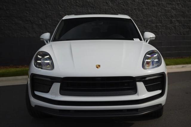 2022 Porsche Macan S