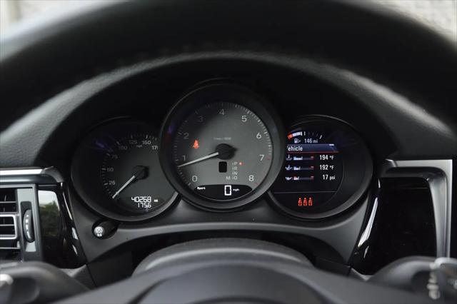 2022 Porsche Macan S