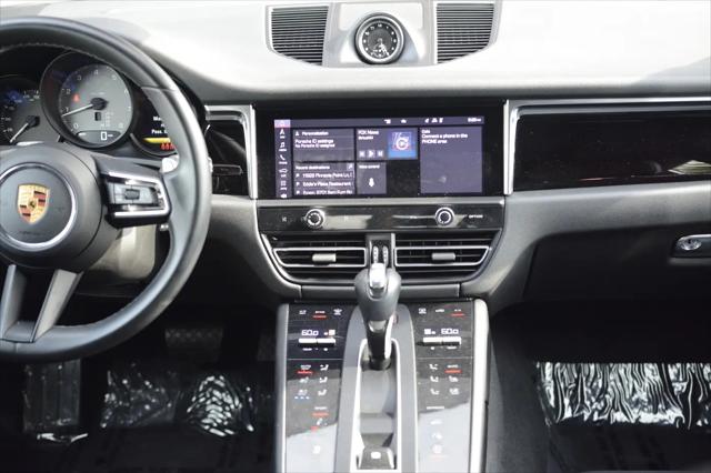 2022 Porsche Macan S