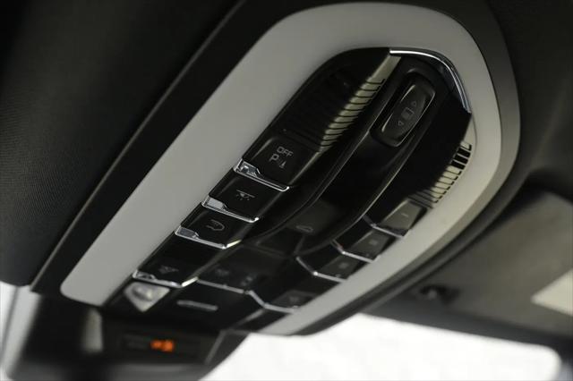 2022 Porsche Macan S