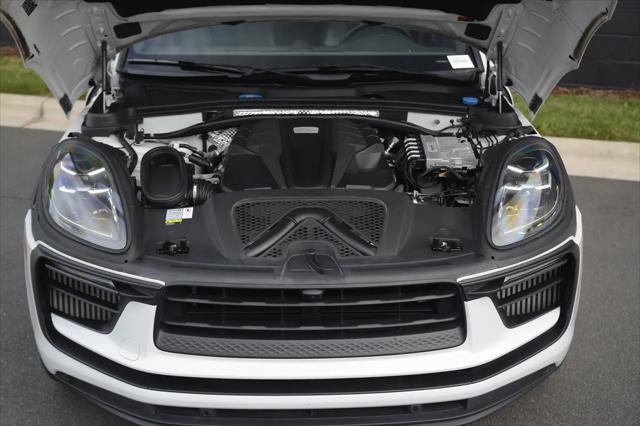 2022 Porsche Macan S