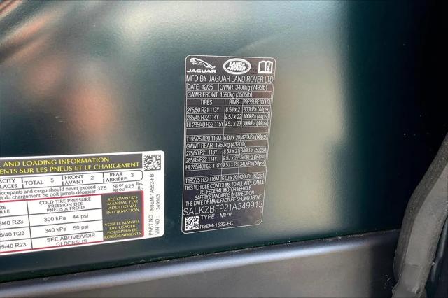 2026 Land Rover Range Rover P615 SV