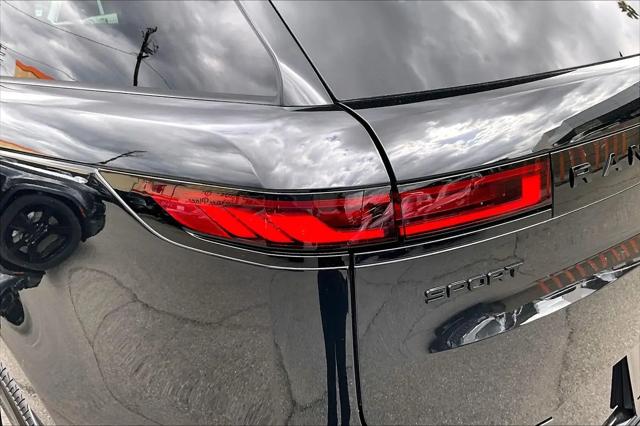 2026 Land Rover Range Rover Sport P530 Dynamic SE
