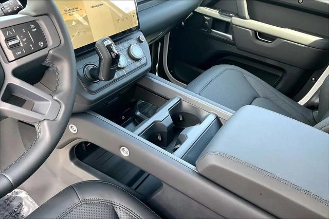 2026 Land Rover Defender P300 S