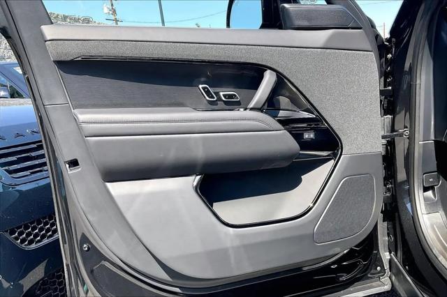 2026 Land Rover Range Rover Sport P530 Dynamic SE