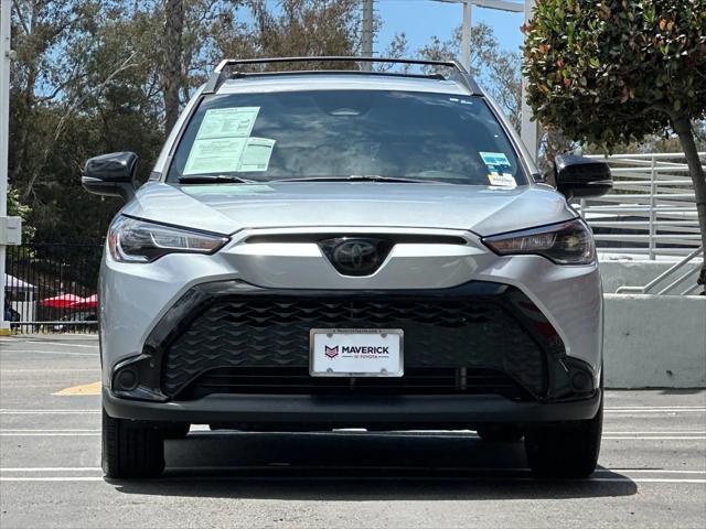 2025 Toyota Corolla Cross Hybrid SE
