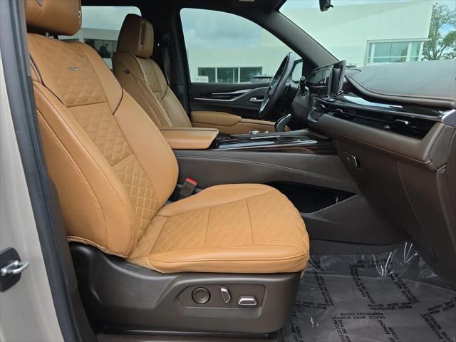 2022 Cadillac Escalade 4WD Premium Luxury