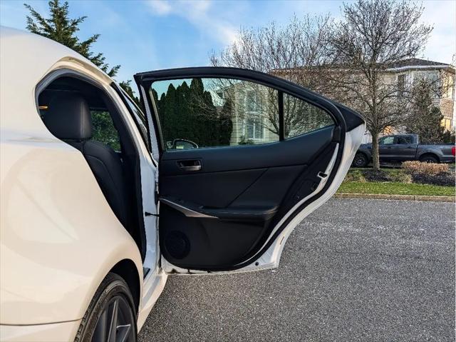 2019 Lexus IS 300 IS 300 F Sport