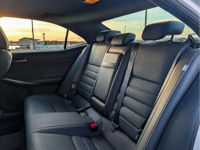 2019 Lexus IS 300 IS 300 F Sport