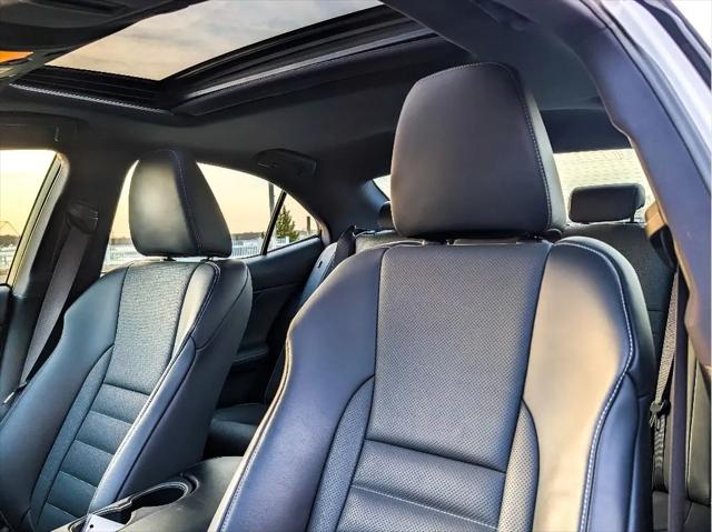 2019 Lexus IS 300 IS 300 F Sport