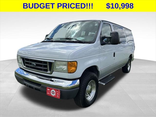 2006 Ford E-350 Super Duty XL for sale in Burlington, WI