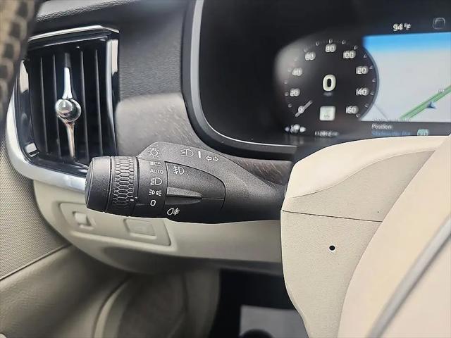 2018 Volvo V90 Cross Country T6