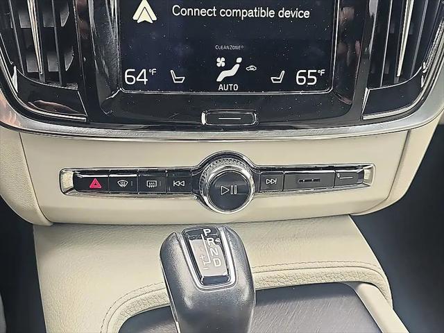 2018 Volvo V90 Cross Country T6