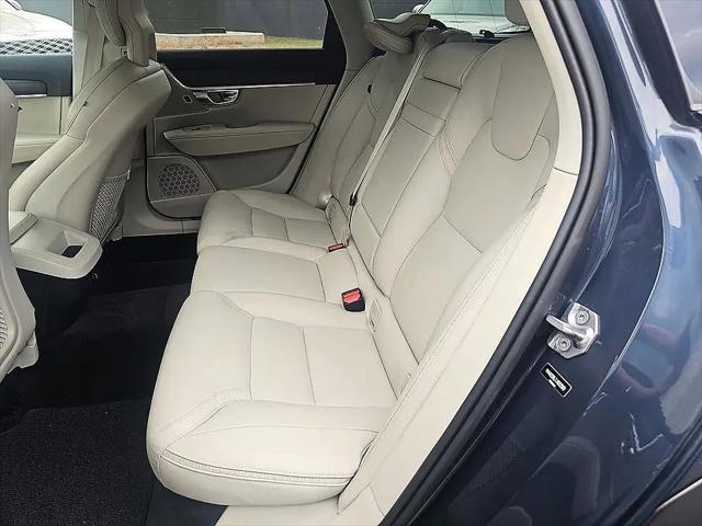 2018 Volvo V90 Cross Country T6