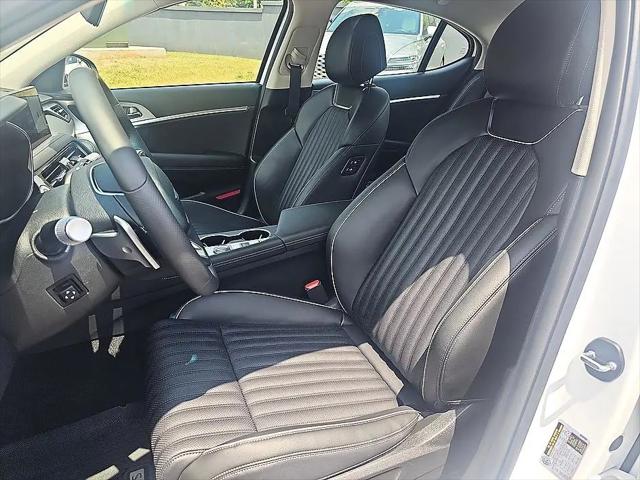 2026 Genesis G70 2.5T AWD Prestige