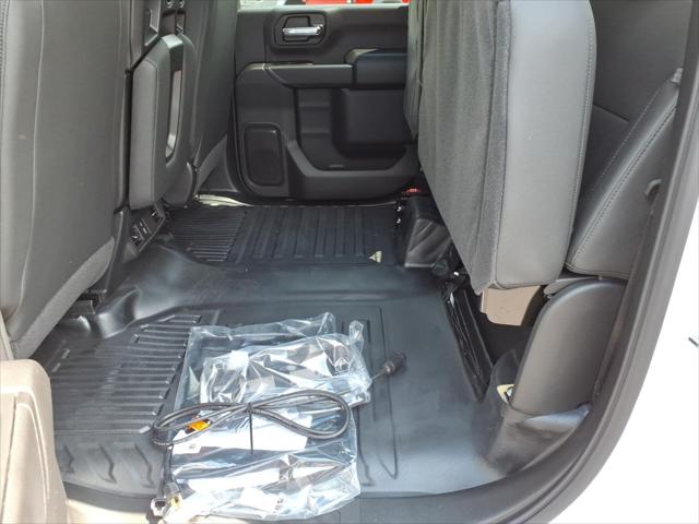 2026 GMC Sierra 2500HD Crew Cab, Standard Bed, Pro, 4WD