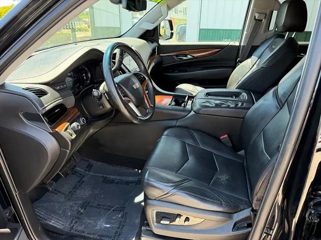 2017 Cadillac Escalade ESV Luxury