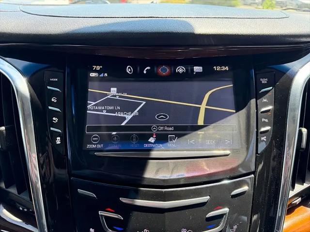 2017 Cadillac Escalade ESV Luxury