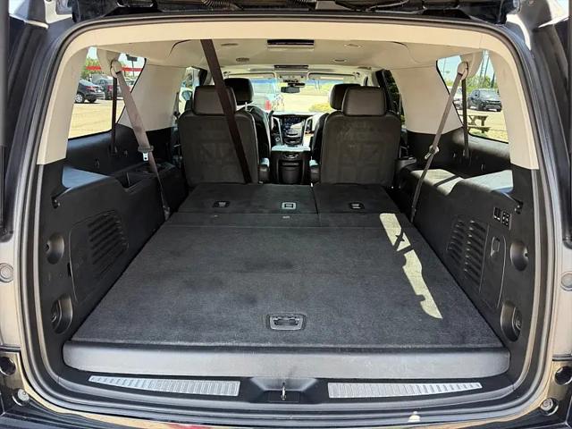 2017 Cadillac Escalade ESV Luxury